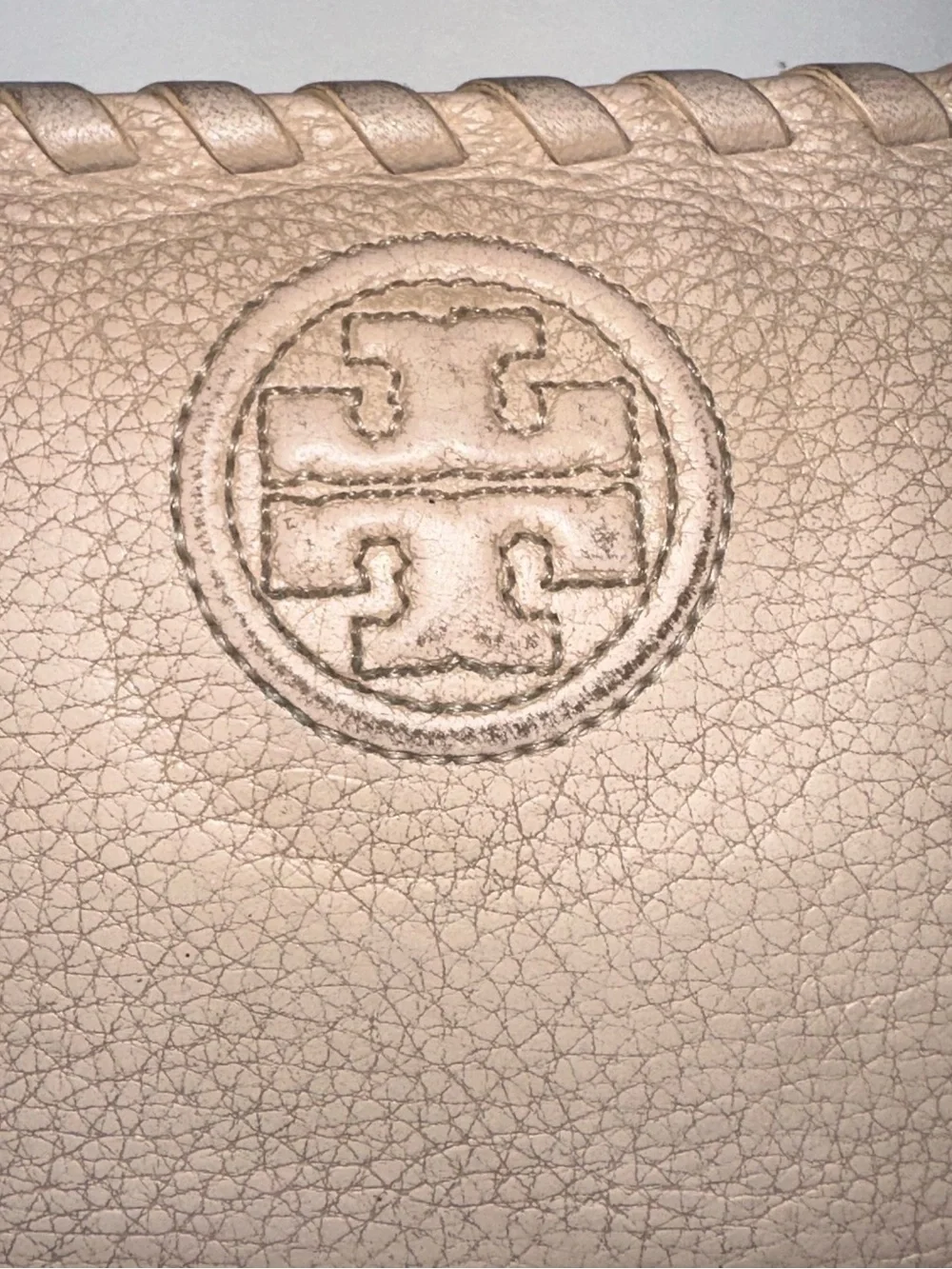 Tory Burch Blush Pebbled Leather Zip Wallet with Whipstitch Trim
